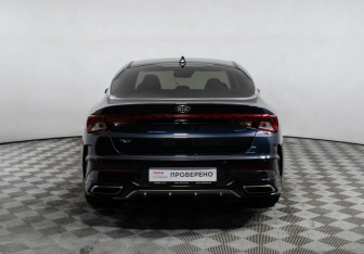 Подержанный автомобиль Kia K5 2020 года (6 фото)
