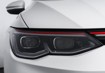 Подержанный автомобиль Volkswagen Golf GTI Hatchback 2021 года (23 фото)