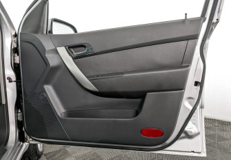 Подержанный автомобиль Chevrolet Cobalt Sedan 2020 года (24 фото)