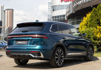 Подержанный автомобиль Geely Monjaro 2023 года (4 фото)