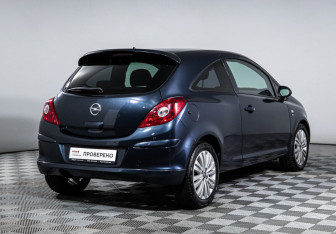 Подержанный автомобиль Opel Corsa 2013 года (5 фото)