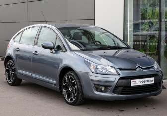 Подержанный автомобиль Citroen C4 Hatchback 2010 года (3 фото)