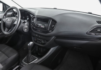 Подержанный автомобиль LADA (ВАЗ) Vesta Wagon 2020 года (5 фото)