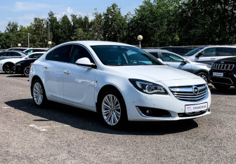 Подержанный автомобиль Opel Insignia Sedan 2014 года (5 фото)