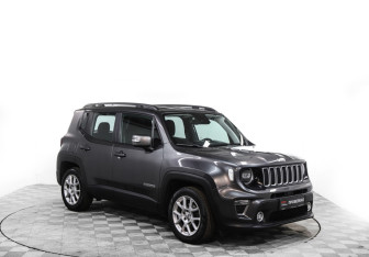 Подержанный автомобиль Jeep Renegade 2019 года (3 фото)