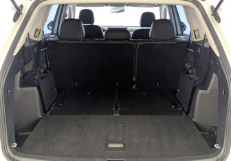 Подержанный автомобиль Volkswagen Teramont 2023 года (10 фото)