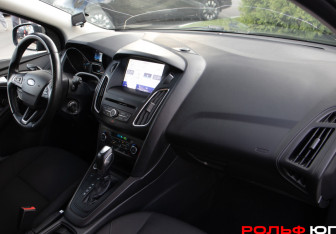 Подержанный автомобиль Ford Focus Wagon 2019 года (7 фото)