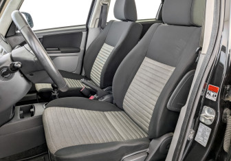 Подержанный автомобиль Suzuki SX4 Hatchback 2011 года (20 фото)