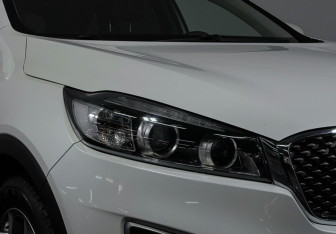 Подержанный автомобиль Kia Sorento 2016 года (17 фото)
