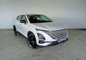 Подержанный автомобиль Omoda C5 2023 года (3 фото)