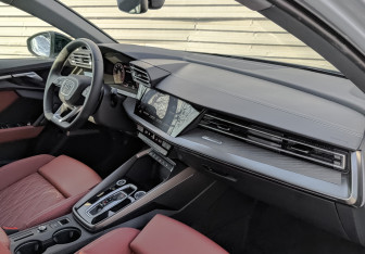 Новый Audi A3 Hatchback 2025 (9 фото)