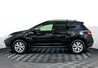 Подержанный автомобиль Nissan Murano Suv 2012 года (8 фото)