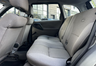 Подержанный автомобиль LADA (ВАЗ) Kalina Hatchback 2010 года (11 фото)