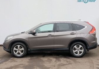 Подержанный автомобиль Honda CR-V 2013 года (8 фото)