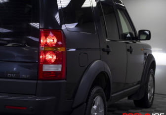 Подержанный автомобиль Land Rover Discovery 2005 года (22 фото)