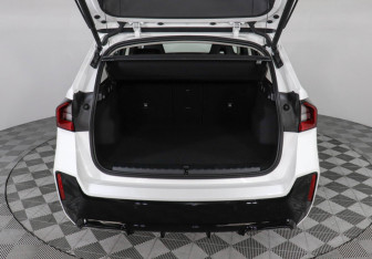 Новый BMW X1 2025 (9 фото)