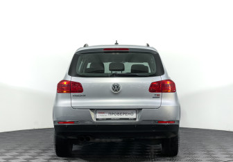 Подержанный автомобиль Volkswagen Tiguan 2014 года (6 фото)