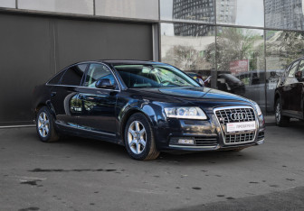 Подержанный автомобиль Audi A6 Sedan 2009 года (3 фото)