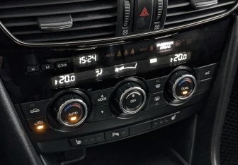 Подержанный автомобиль Mazda 6 Sedan 2013 года (21 фото)