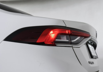 Подержанный автомобиль Toyota Corolla Sedan 2019 года (21 фото)