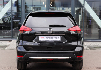 Подержанный автомобиль Nissan X-Trail 2021 года (5 фото)
