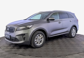 Подержанный автомобиль Kia Sorento 2018 года (1 фото)