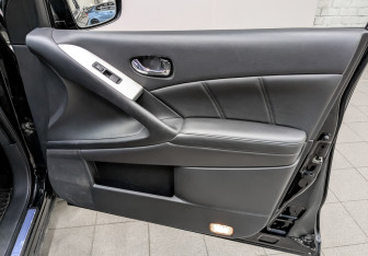 Подержанный автомобиль Nissan Murano Suv 2014 года (26 фото)