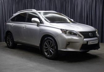 Подержанный автомобиль Lexus RX 2012 года (3 фото)
