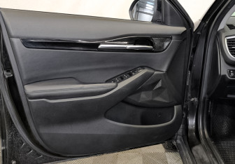 Подержанный автомобиль Kia Seltos 2021 года (19 фото)