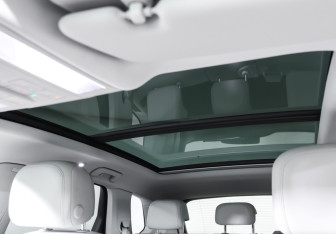 Подержанный автомобиль Volkswagen Touareg 2018 года (18 фото)