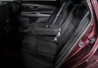 Подержанный автомобиль Nissan Teana 2014 года (10 фото)
