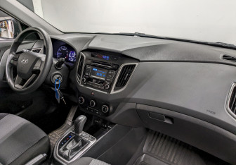Подержанный автомобиль Hyundai Creta 2016 года (19 фото)