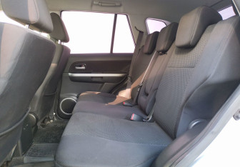 Подержанный автомобиль Suzuki Grand Vitara 2011 года (11 фото)