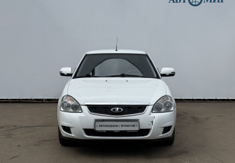 Подержанный автомобиль LADA (ВАЗ) Priora Sedan 2014 года (2 фото)