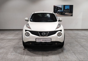 Подержанный автомобиль Nissan Juke 2012 года (2 фото)