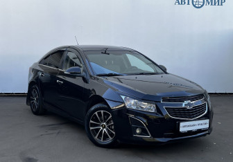 Подержанный автомобиль Chevrolet Cruze Sedan 2014 года (3 фото)