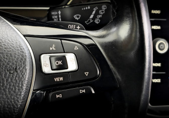 Подержанный автомобиль Volkswagen Tiguan 2019 года (29 фото)