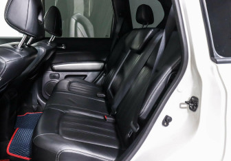 Подержанный автомобиль Nissan X-Trail 2012 года (14 фото)