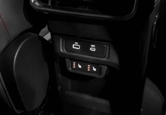 Подержанный автомобиль Jetour T2 2024 года (23 фото)