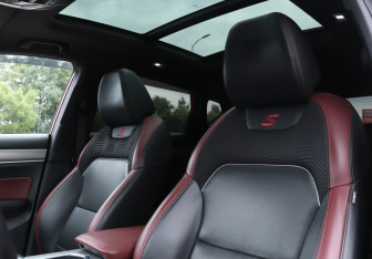 Подержанный автомобиль Geely Coolray 2020 года (14 фото)