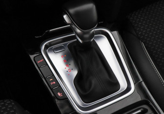 Подержанный автомобиль Kia Ceed Hatchback 2018 года (18 фото)