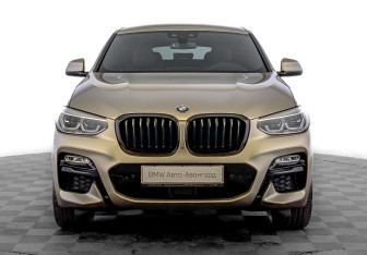 Подержанный автомобиль BMW X4 2019 года (2 фото)