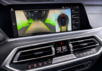 Подержанный автомобиль BMW X7 2019 года (17 фото)