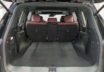 Новый Lexus LX 2024 (8 фото)