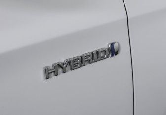 Подержанный автомобиль Toyota Avalon 2022 года (26 фото)