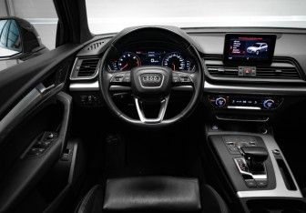 Подержанный автомобиль Audi Q5 2018 года (9 фото)