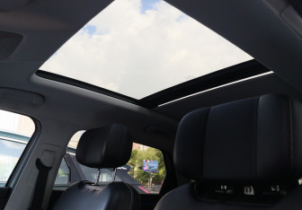 Подержанный автомобиль Jaecoo J7 2023 года (16 фото)