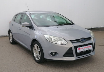 Подержанный автомобиль Ford Focus Sedan 2012 года (3 фото)