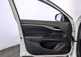 Подержанный автомобиль LADA (ВАЗ) Vesta Sedan 2021 года (19 фото)
