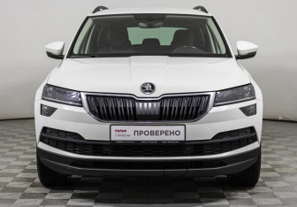 Подержанный автомобиль Skoda Karoq 2020 года (2 фото)